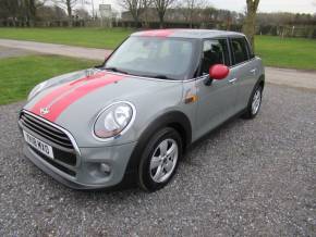 MINI HATCHBACK 2018 (18) at Armstrong Massey Driffield